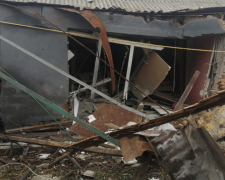 У Запорізькій області російські обстріли перетворили будинки мирних мешканців на руїни - фото