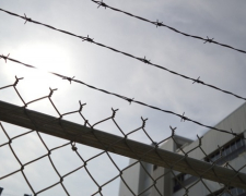 Засудили за корупцію – екскерівників Запорізького електровозоремонтного заводу відправили до в’язниці