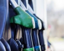 Водіїв Запорізької області закликають відповідально ставитись до кількості придбання пального