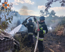 У селі Запорізької області ворог спалив дрова, які місцеві жителі приготували на зиму