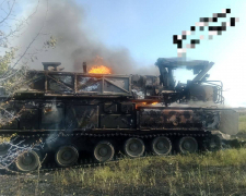 На Запорізькому напрямку росіяни спалили свою пуско-заряджальну установку (фото)