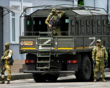 В окупованому Мелітопольському районі росіяни зачиняють заклади та лякають людей ЗСУ
