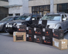 Метінвест придбав для воїнів «Хартії» партію авто та обладнання на 6 млн грн