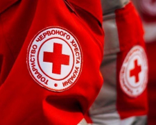 &quot;Червоний хрест&quot; відправив 12 вантажів з гуманітарною допомогою до Оріхова та Гуляйполя