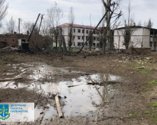 Росіяни вдарили авіаційними бомбами по двох населених пунктах Запорізької області: є поранені