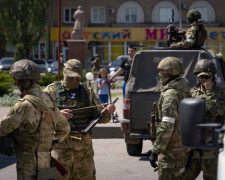В окупованому місті Запорізької області росіяни ставлять медиків на військовий облік