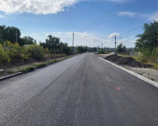 У Запорізькому районі завершили ремонт важливої ділянки дороги - фото, відео