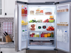 Як правильно розморозити холодильник – корисні поради