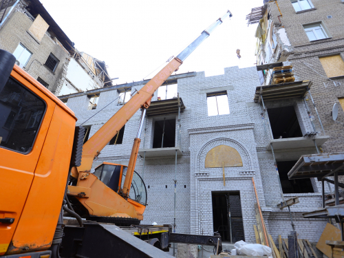 У Запоріжжі продовжується відновлення історичного будинку – ексклюзивні фото