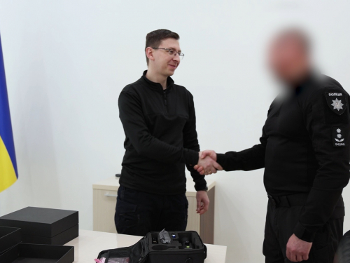 Національна поліція Запорізької області отримала від Метінвесту сучасне обладнання