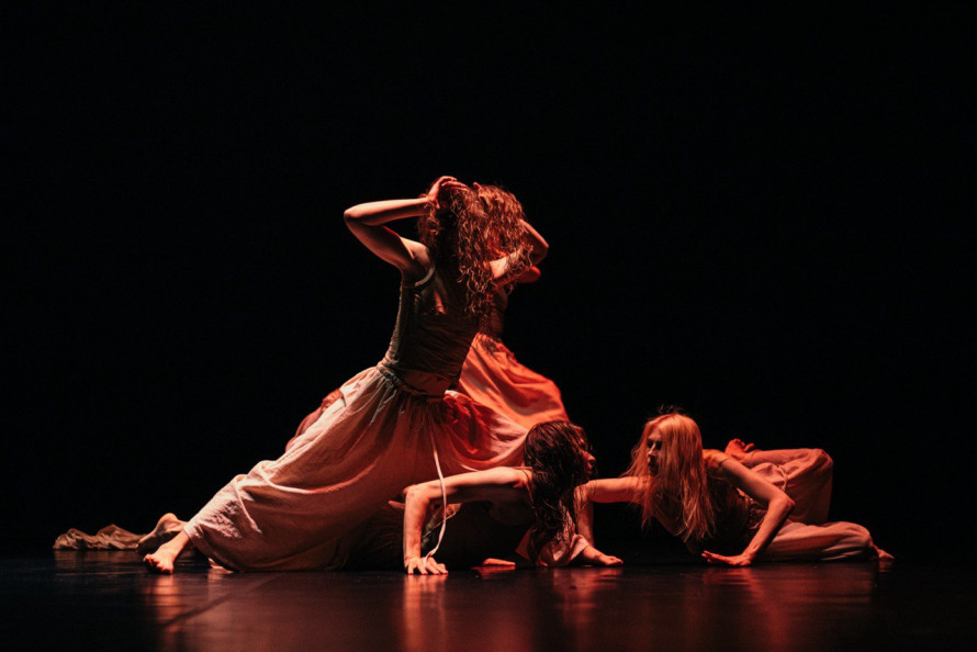 На цьому тижні запорізькі театри покажуть вистави у Центрах культурних подій