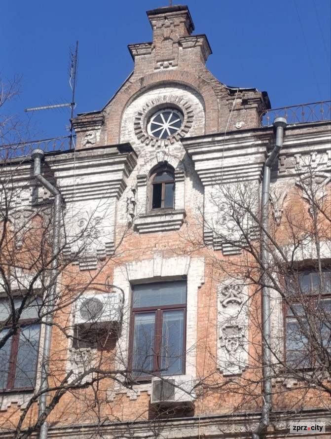 Еклектика, модерн і долі людей: що приховують будинки Лещинського та Ланшина в Запоріжжі (фото)