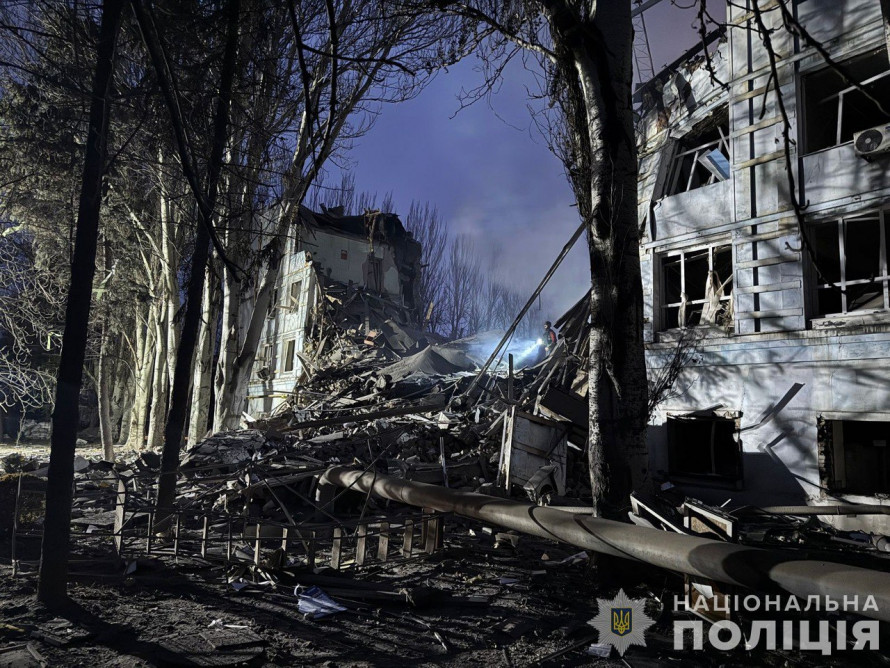 Ранок у Запоріжжі почався з вибухів - все, що наразі відомо про наслідки (фото, відео)