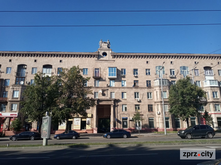 Запорізький музей провів безкоштовні екскурсії Шостим селищем - архітектурні цікавинки (фоторепортаж)