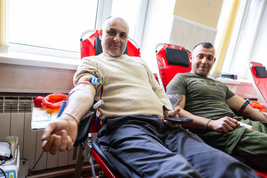 Сила допомоги: на підприємстві Метінвесту в Запоріжжі провели донорську акцію (фото)