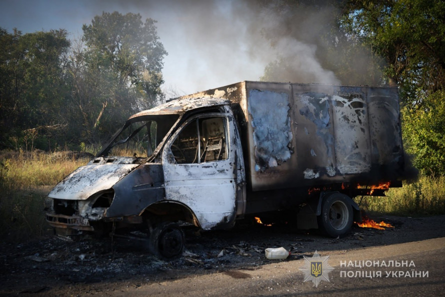 Ранкова атака на Запоріжжя: у кількох районах міста спалахнули пожежі, зруйновані будинки (фото)