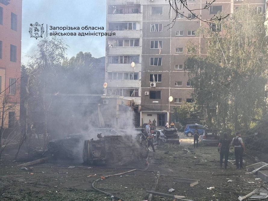 Вісім КАБів за півтори години: що відомо про масовану атаку на Запоріжжя 2 серпня (фото)