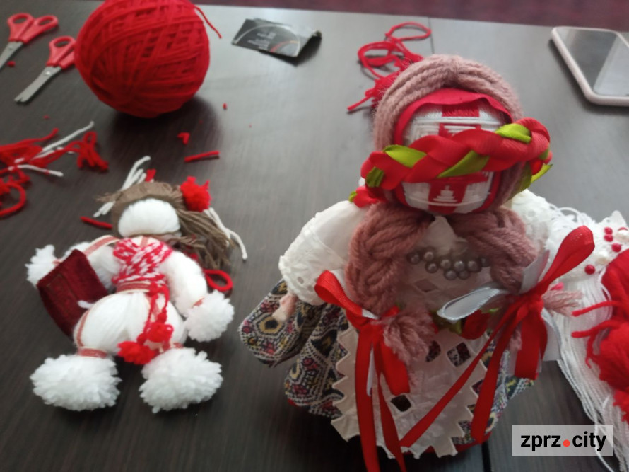 Як болгари зустрічали весну у Запорізькому художньому музеї - фото