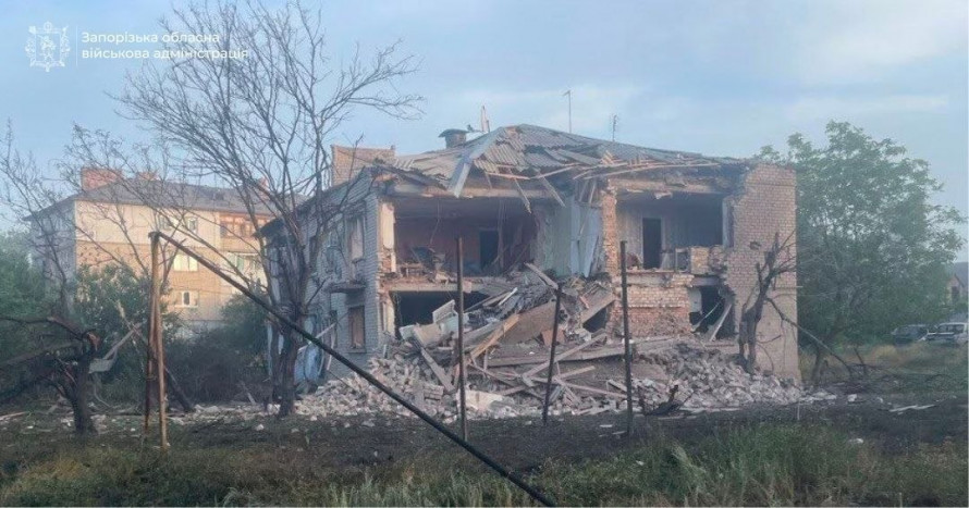 Авіаудар по Запорізькому району забрав життя чоловіка: що відомо про наслідки ранкової атаки