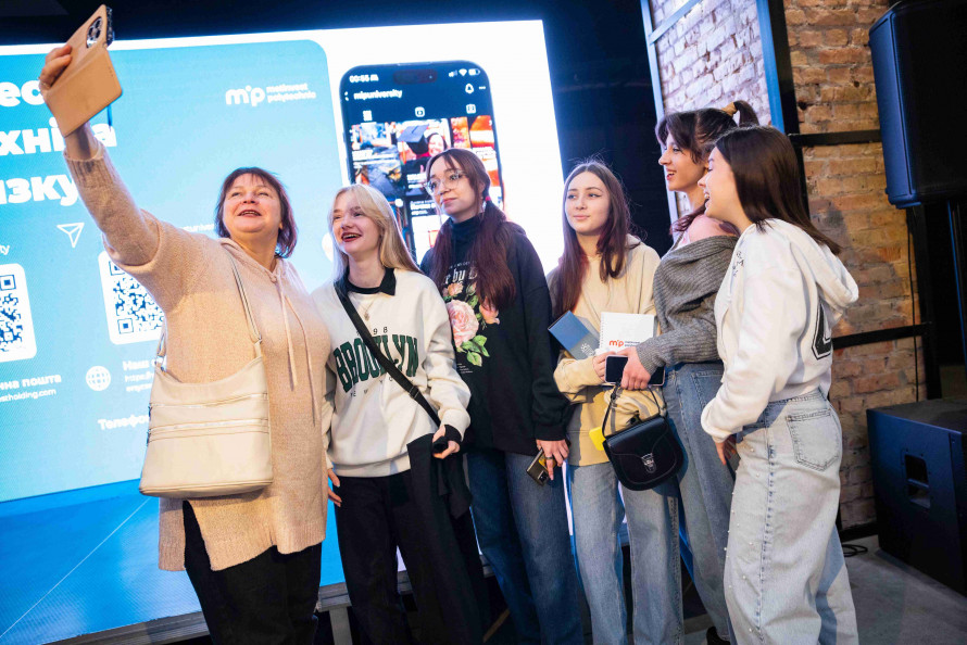 Метінвест Політехніка провела освітній ROAD SHOW для молоді Запоріжжя