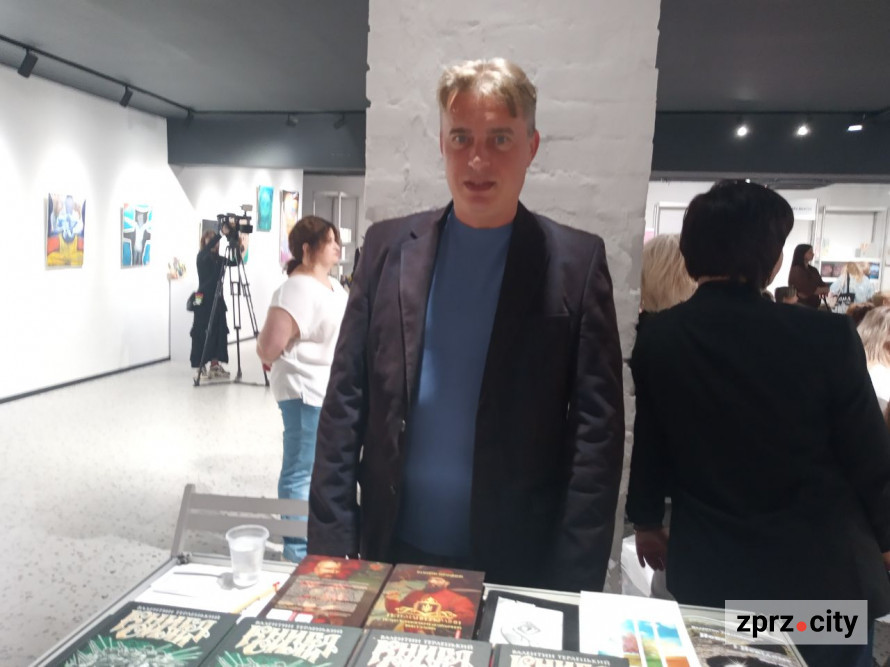 У Запоріжжі розпочався книжковий фестиваль "Читай Форум": фоторепортаж