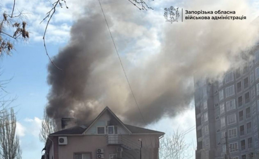 Росіяни зранку атакували Запоріжжя - в області поранили жінку та поліцейських (фото, відео)