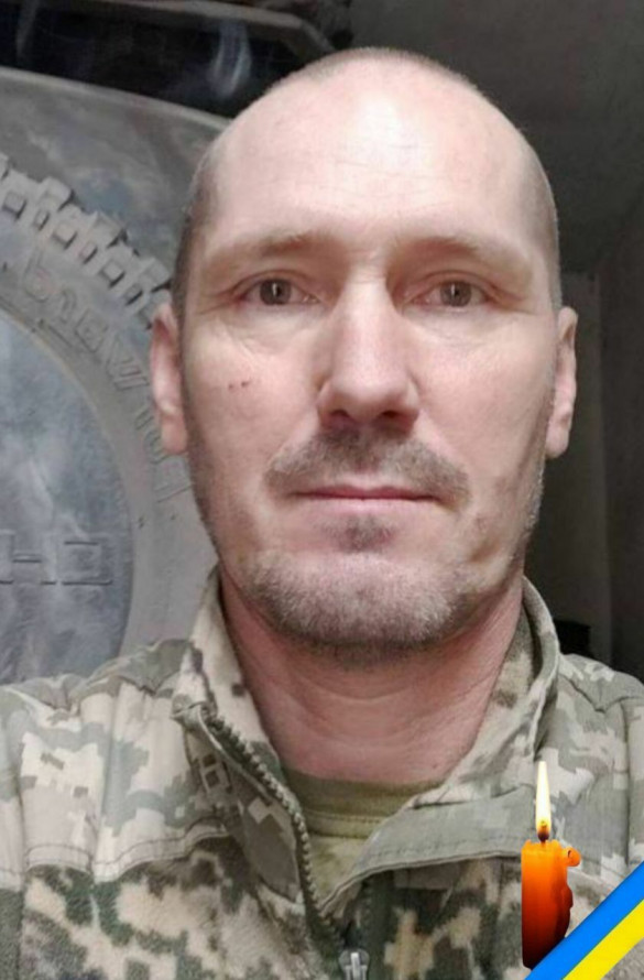 Загинув під Авдіївкою: у Долинській громаді попрощалися з Героєм (фото)