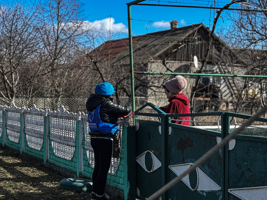 Штора врятувала дитину: вночі російські ударні безпілотники атакували село Антонівка Запорізької області (фото)