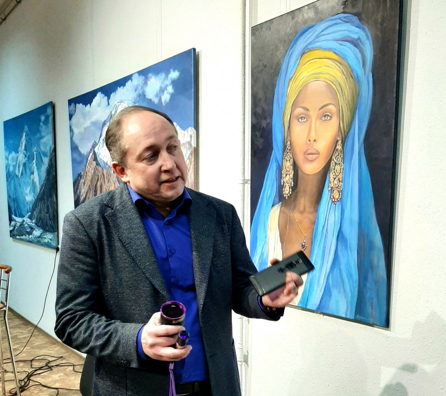 Картини з магічним ефектом - у запорізькому художньому музеї відкрили нову виставку (фото)