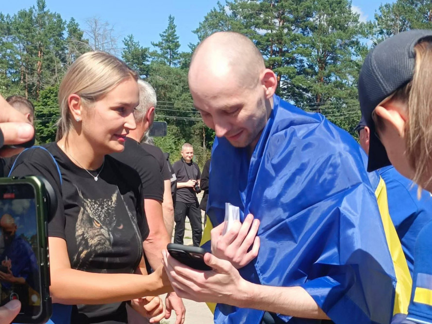 З полону - у рідні обійми: додому повернулися четверо мешканців Бердянщини