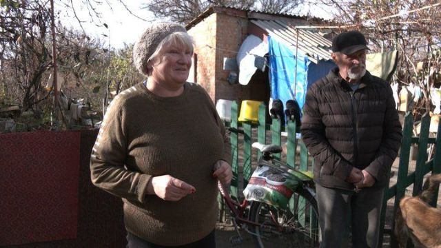 До останнього рятували покинутих тварин: в Оріхові загинуло подружжя волонтерів (фото)