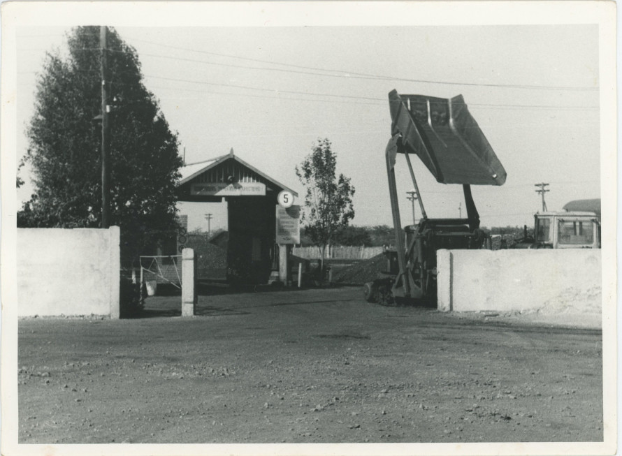 Залізниця, паровий млин, стратегічні бої: історія селища на Запоріжжі, яке зруйнувала війна (фото)