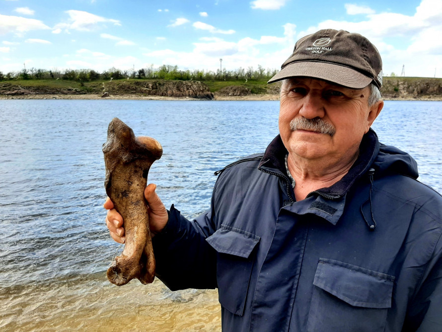 Таємниці Чорної скелі: на Хортиці виявили артефакти різних епох (фото)