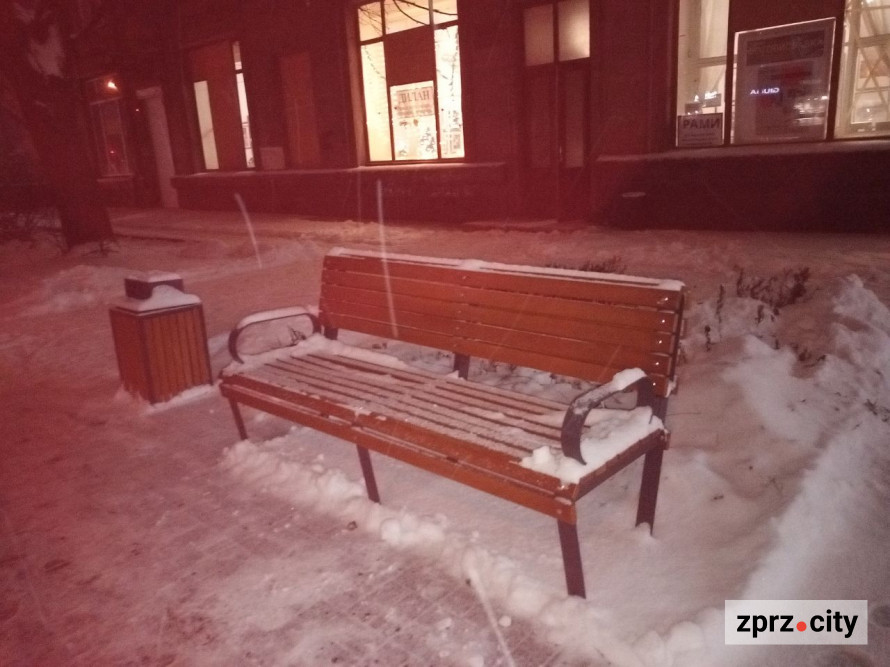 Запорізькі фотохудожники завершують рік великою виставкою - показали багато еротики