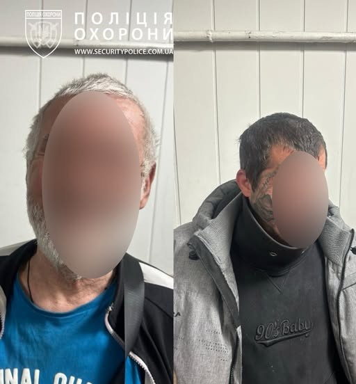 Набрали товарів і пішли геть: у Запоріжжі зловили двох крадіїв (фото)