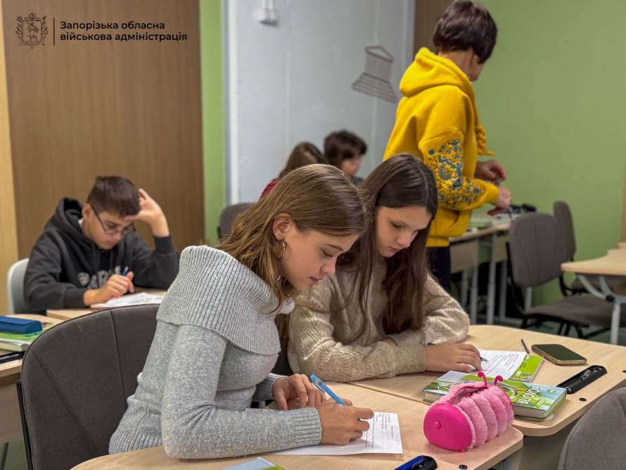 Як проходить навчання у новій підземній школі у Козацькому ліцеї в Запоріжжі - фото, відео