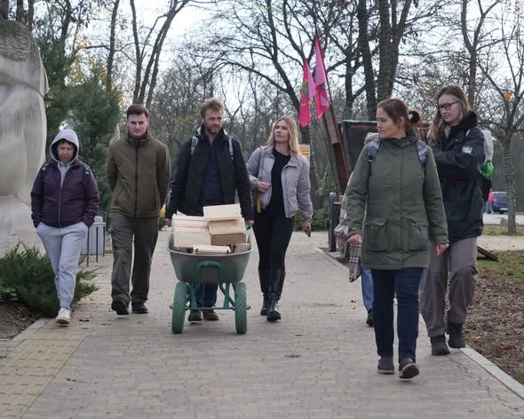 На Хортиці з’явилися зимові «гуртожитки» для кажанів (фото)