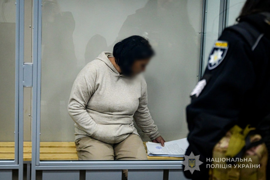 Смертельний удар під час застілля: у Запоріжжі жінка намагалася видати вбивство за самогубство