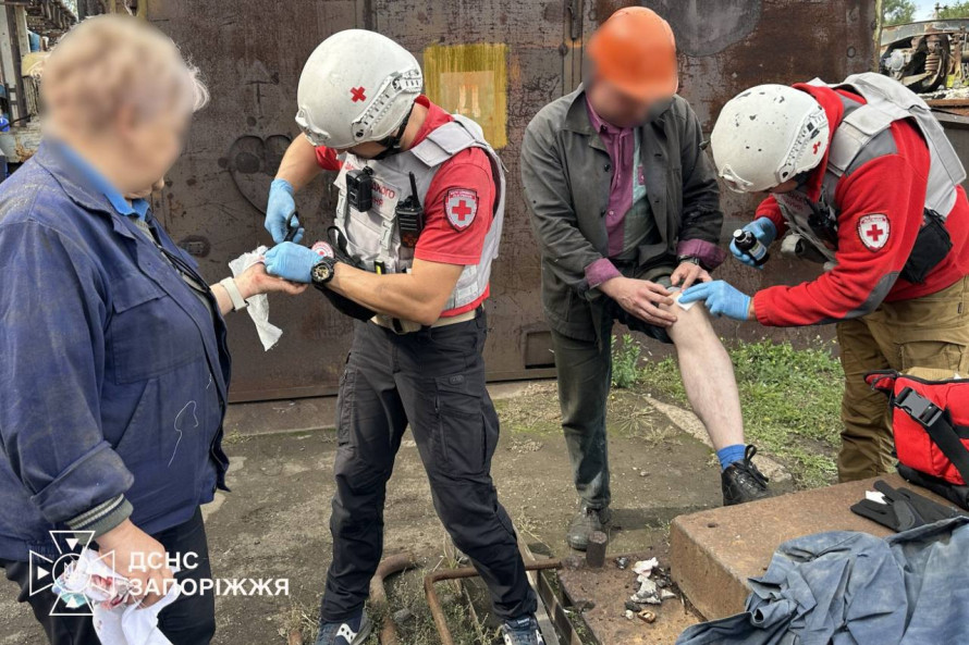 33 людини постраждали через ворожий удар по Запоріжжю: 17 із них у лікарнях