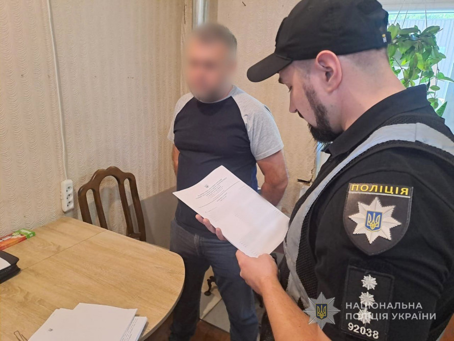 Півтора мільйона на відбудові: у Запоріжжі виявили схему під час ремонту пошкодженого будинку