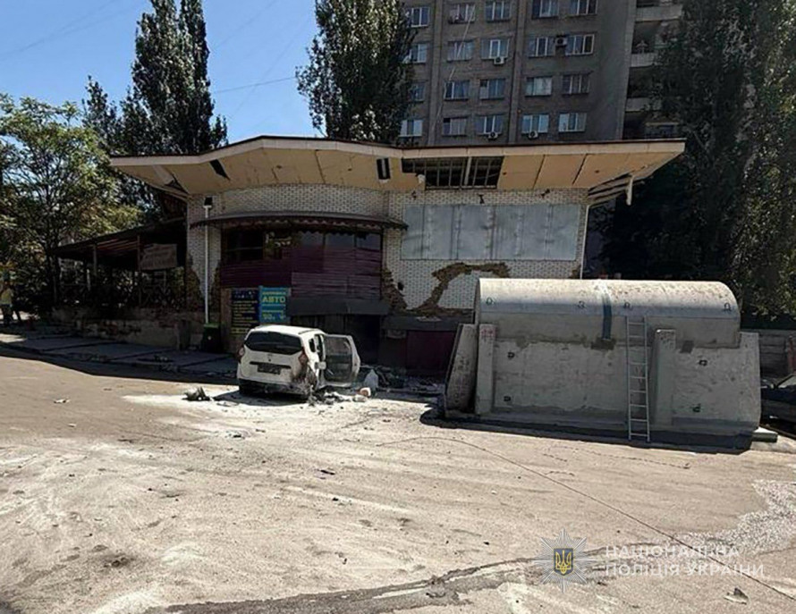 Двоє людей загинули, вісім - поранені: наслідки ворожих атак Запоріжжя і області за добу