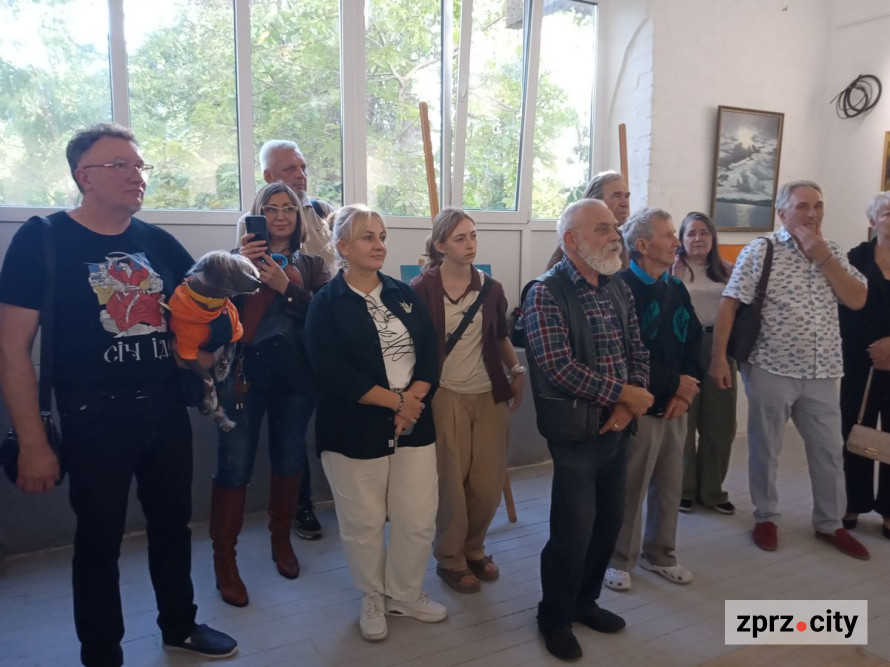У Запоріжжі нова галерея відкрилася всеукраїнською виставкою про Хортицю - фоторепортаж з презентації