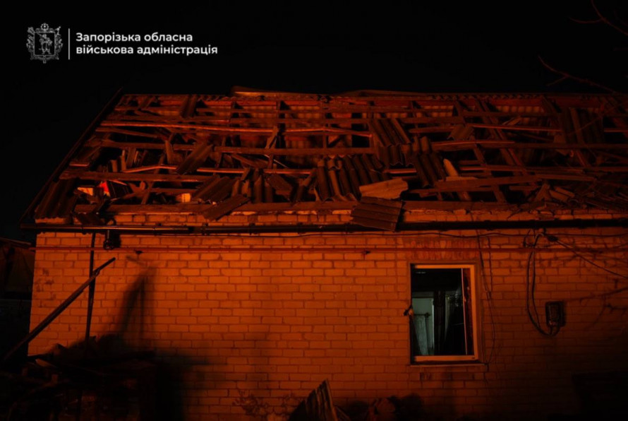 Удари по Запорізькому району та Запоріжжю забрали життя людей — що відомо про атаки (фото, відео)