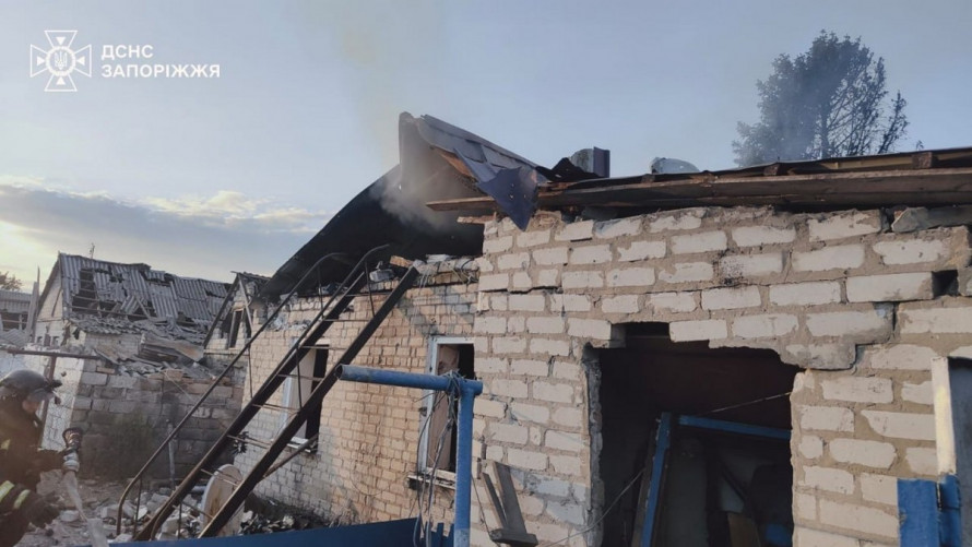 Одна людина загинула, 21 постраждала: наслідки атак на Запоріжжя та область