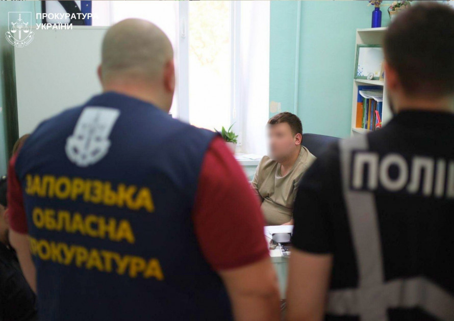 Оформляв фейкову інвалідність: у Запоріжжі лікар торгував відстрочками від мобілізації (фото)