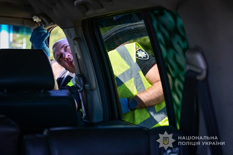 Військова форма, нічна вилазка та залізниця: у Запоріжжі затримали крадіїв з сусідньої області (фото)