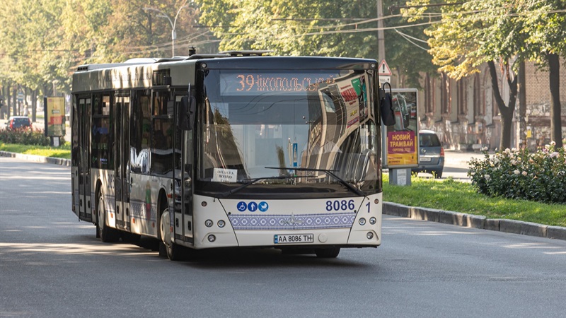 Зміна руху транспорту в Запоріжжі: на Балковому мосту тимчасово діятиме нова схема