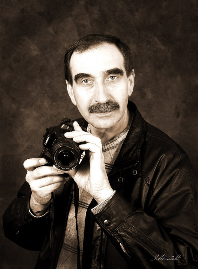 Ню, іронія і трохи соцарту - у запорізькому фотоклубі відкрили нову виставку