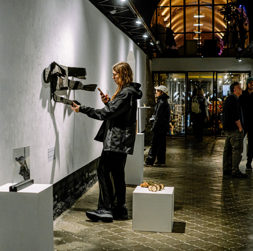 У Запоріжжі покажуть спогади про майбутнє - нова виставка в Центрі сучасного мистецтва