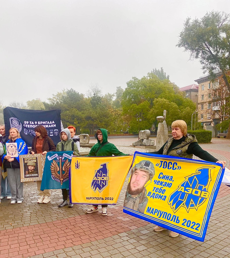 "Ми стали їхніми голосами": у Запоріжжі нагадують про військовополонених, які роками перебувають у неволі (фото)